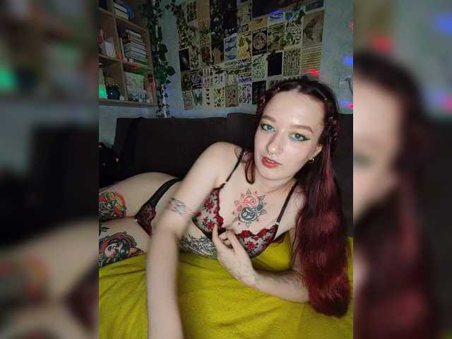 AmeliaRosea live webcam show