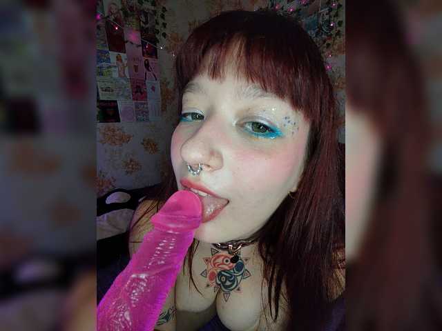 AmeliaRosea live cam on BongaCams