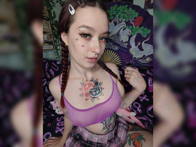AmeliaRosea live cam on BongaCams