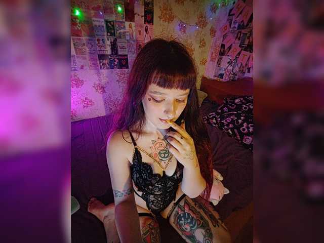 AmeliaRosea live cam on BongaCams