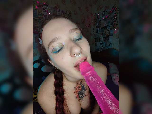 AmeliaRosea live cam on BongaCams