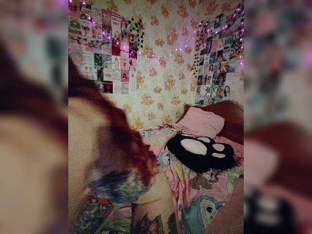 AmeliaRosea live cam on BongaCams