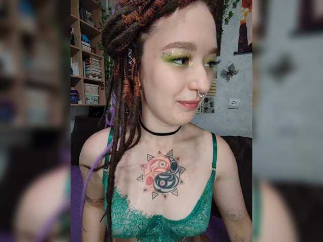 AmeliaRosea live cam on BongaCams