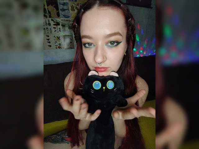 go to chat with AmeliaRosea