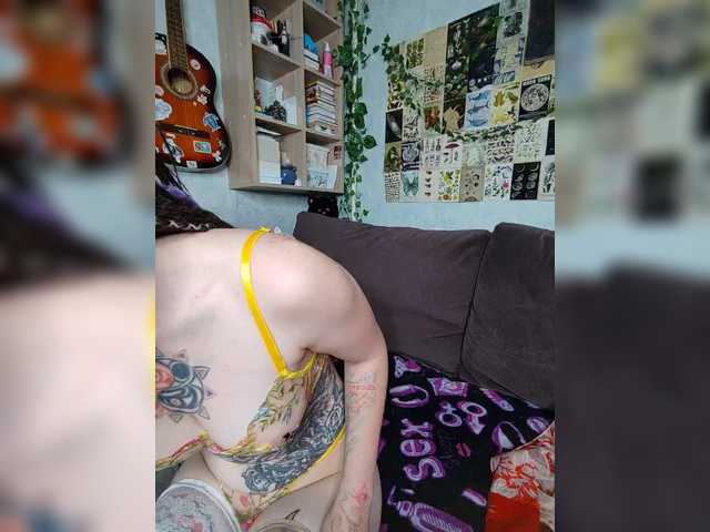 AmeliaRosea live cam on BongaCams