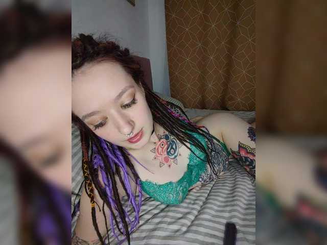 AmeliaRosea live cam on BongaCams