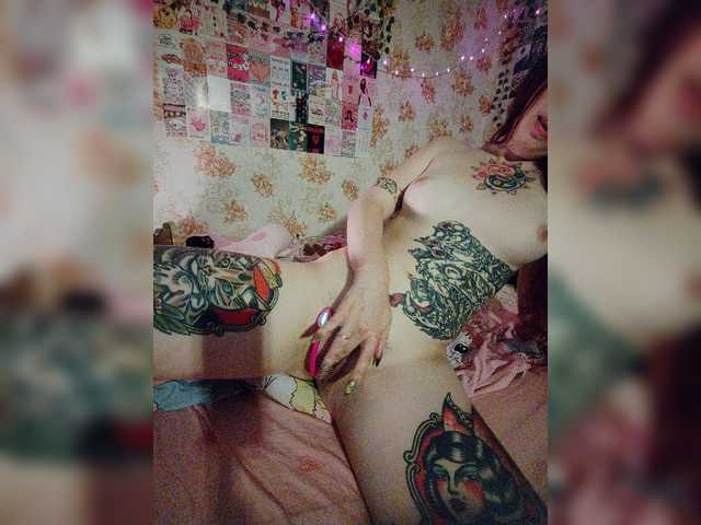 AmeliaRosea live cam on BongaCams