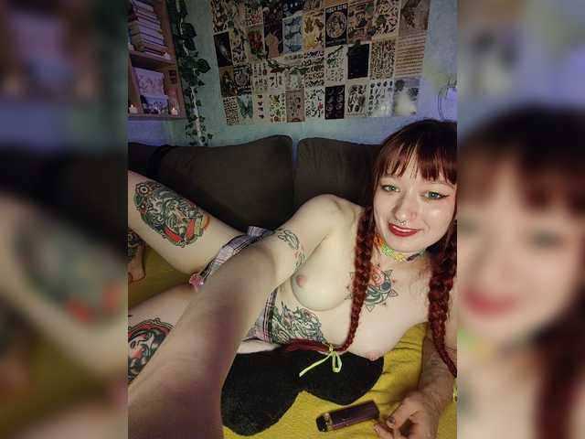 AmeliaRosea live cam on BongaCams