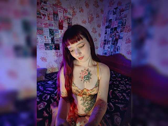 AmeliaRosea live cam on BongaCams