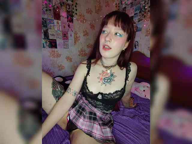 AmeliaRosea webcam