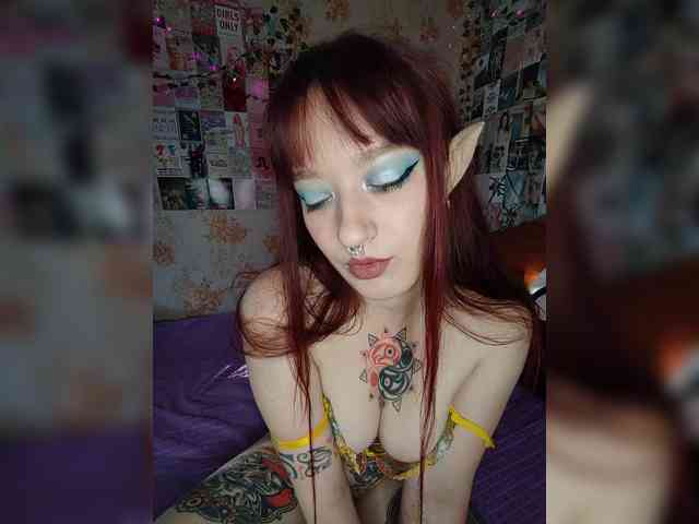 AmeliaRosea webcam