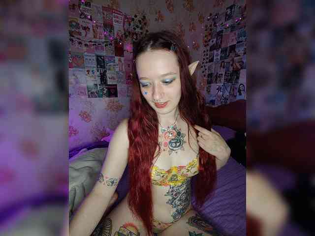 AmeliaRosea webcam