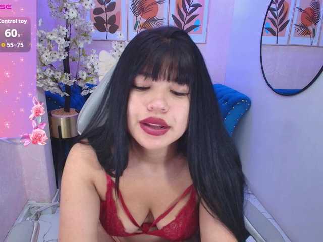 Kitty-meow live cam on BongaCams