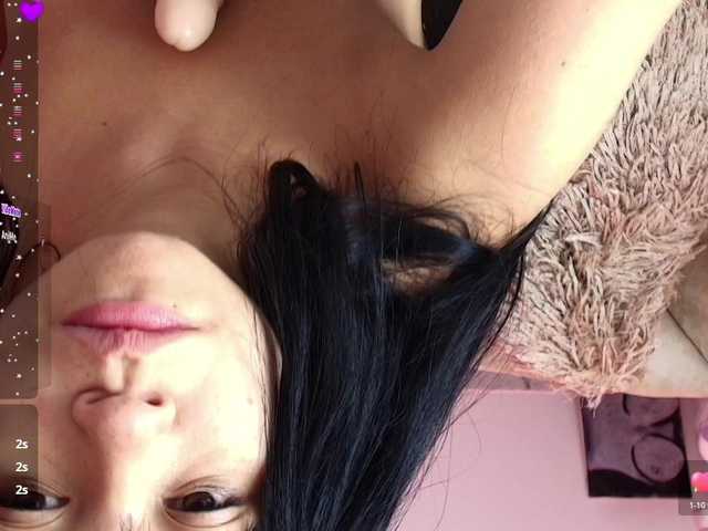 Kitty-meow live cam on BongaCams