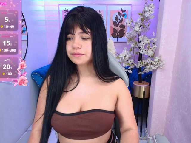 Kitty-meow live cam on BongaCams