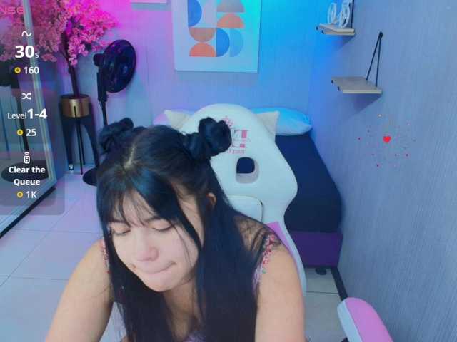 Kitty-meow live cam on BongaCams