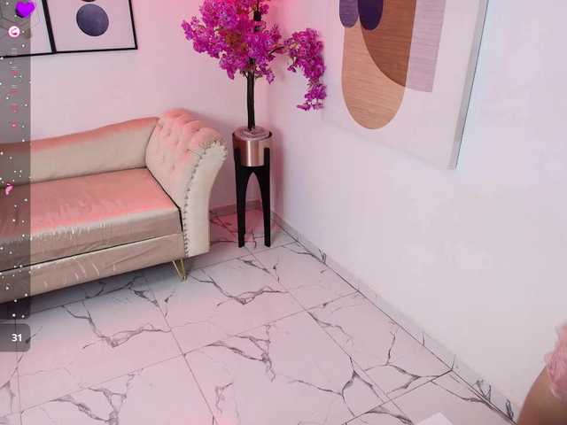 Kitty-meow live cam on BongaCams