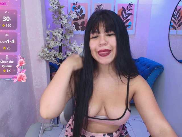Kitty-meow live cam on BongaCams