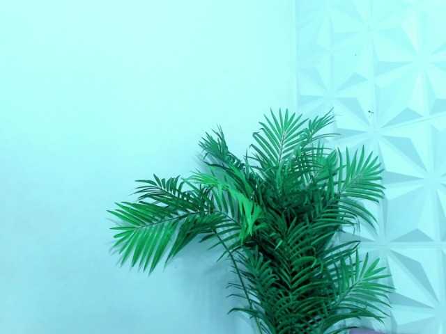 Daniela-Spencerr live webcam show