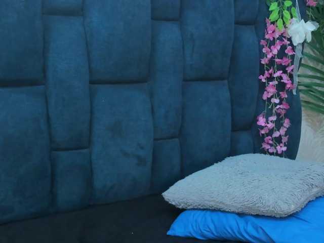 Daniela-Spencerr live cam on BongaCams