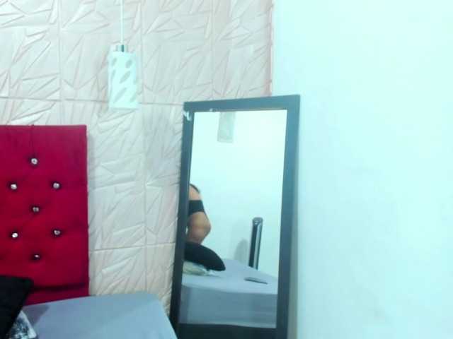 Daniela-Spencerr live cam on BongaCams