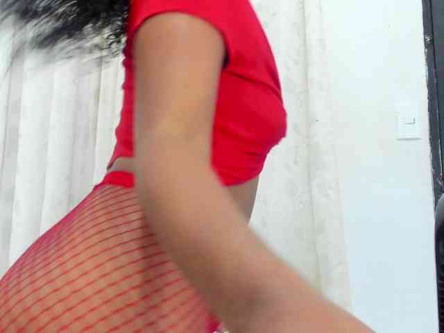 Daniela-Spencerr webcam