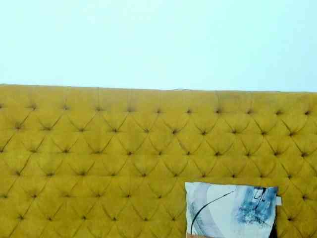 Daniela-Spencerr webcam