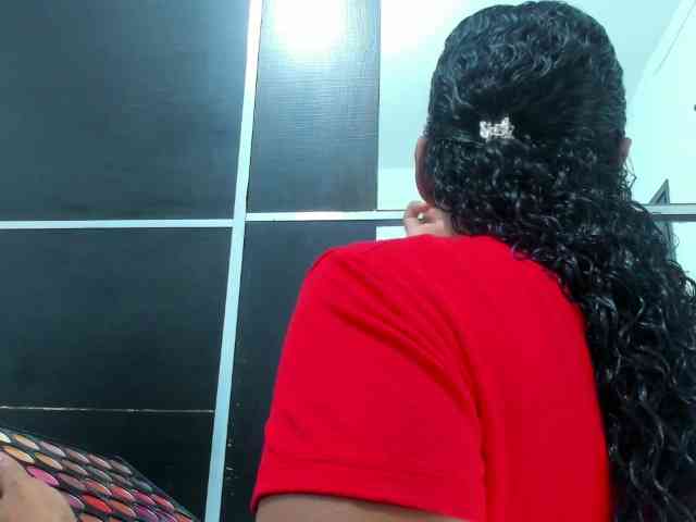 Daniela-Spencerr webcam