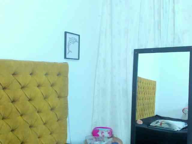Daniela-Spencerr Live Webcam on BongaCams