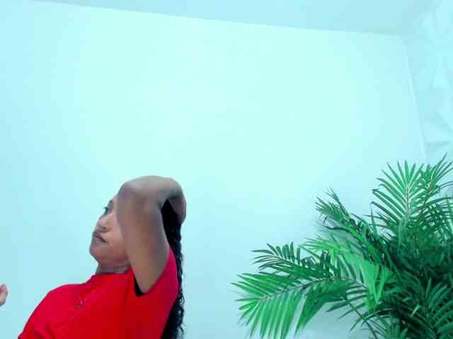 Daniela-Spencerr webcam