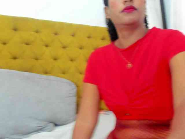 Daniela-Spencerr webcam