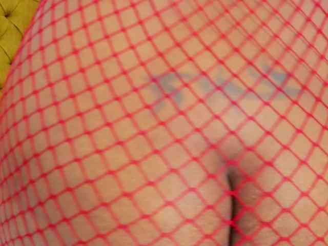 Daniela-Spencerr webcam