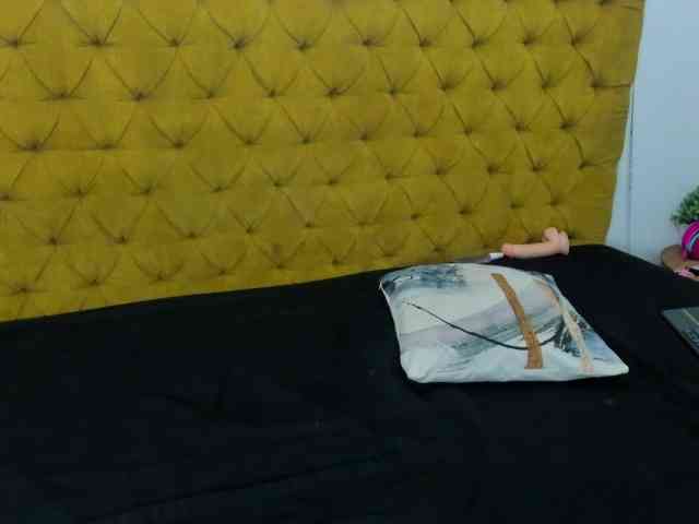 Daniela-Spencerr Live Webcam on BongaCams