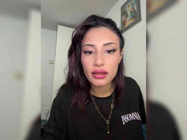 Lenahhh2 webcam