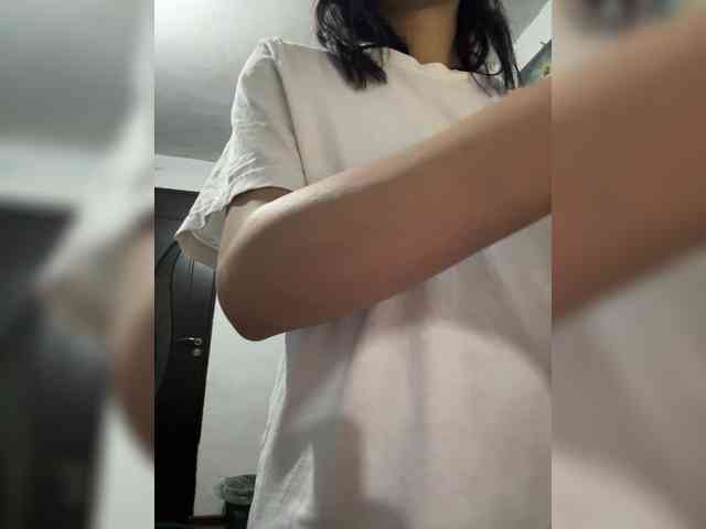 Lenahhh2 webcam