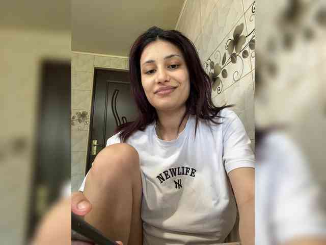 Lenahhh2 webcam