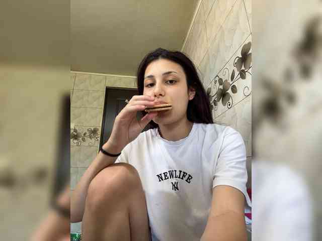 Lenahhh2 webcam