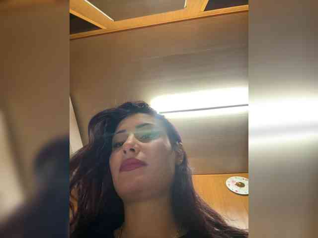 Lenahhh2 webcam