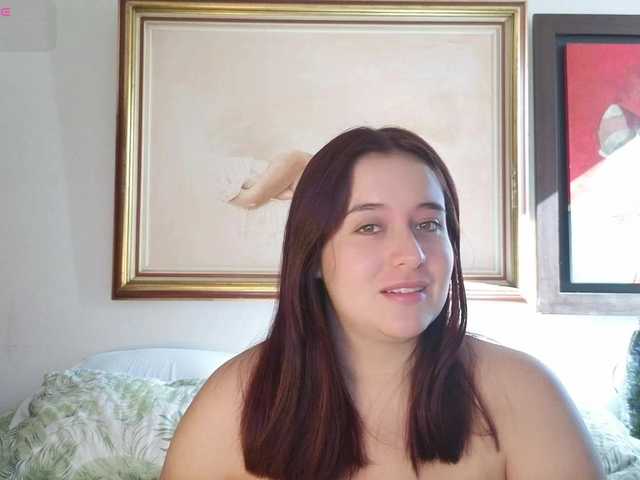 Angelamonticelli live cam on BongaCams