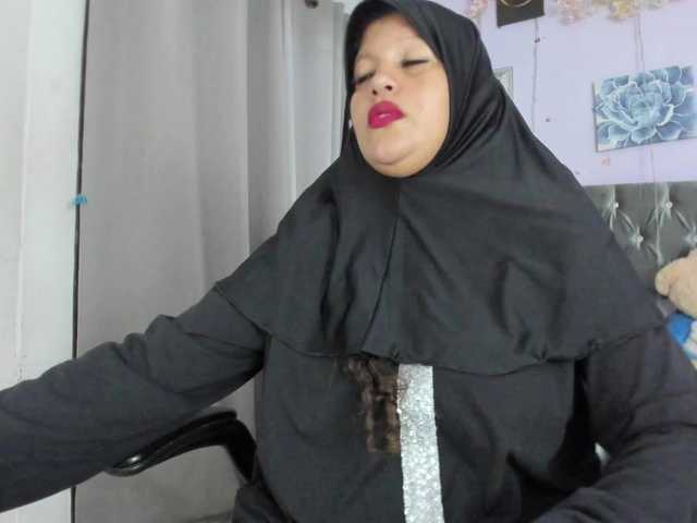 AmiraBakir live cam on BongaCams