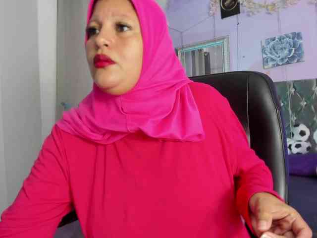 AmiraBakir webcam