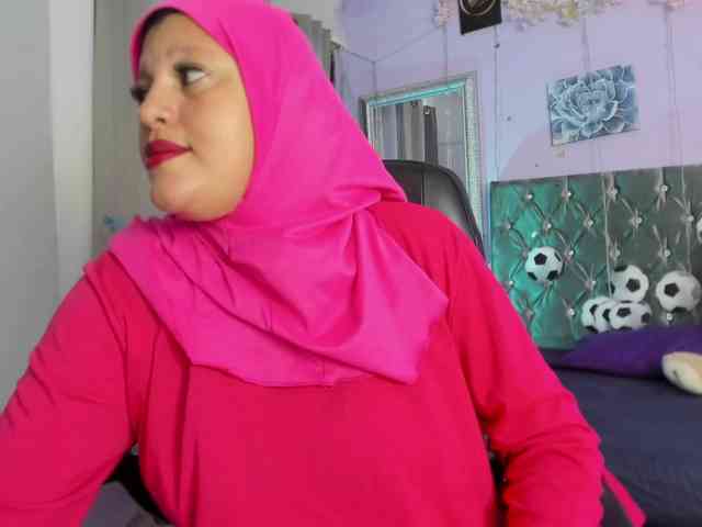 AmiraBakir webcam