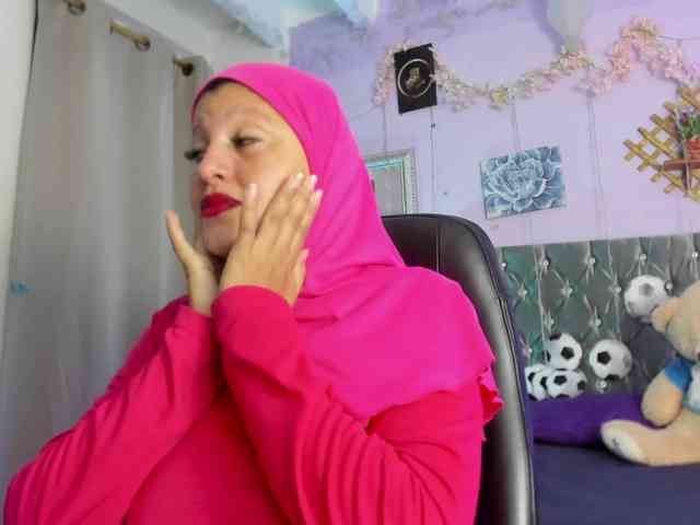 AmiraBakir webcam