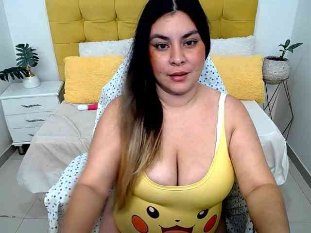 isabelladiaz isabelladiaz