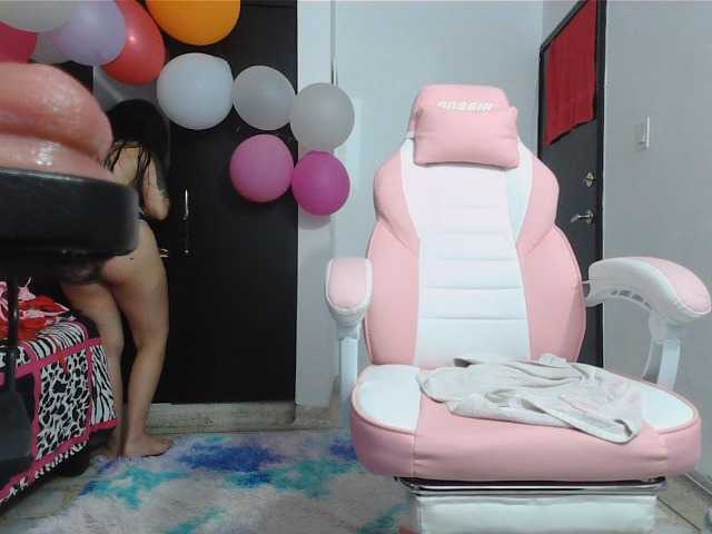 Danielita-2001 live webcam show
