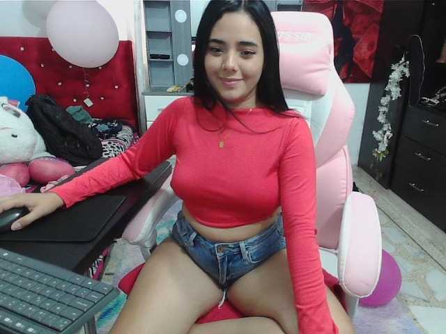 Danielita-2001 live webcam show