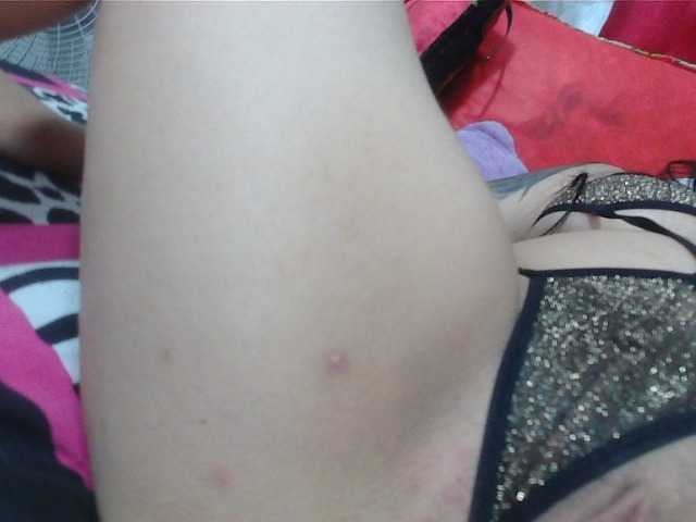 Danielita-2001 live cam on BongaCams