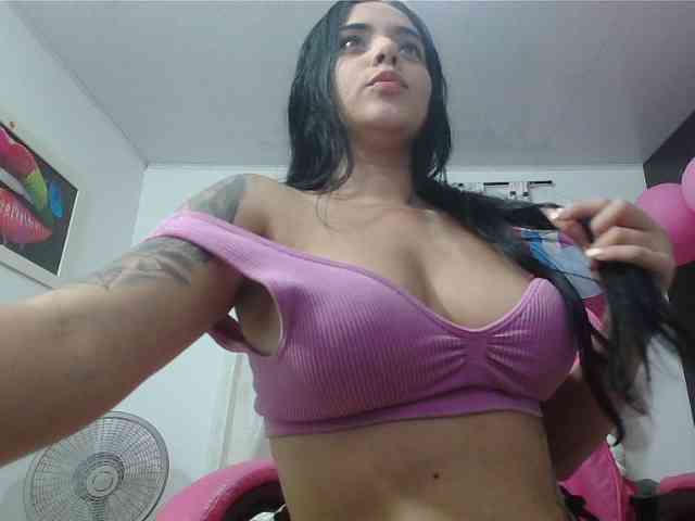 Danielita-2001 webcam