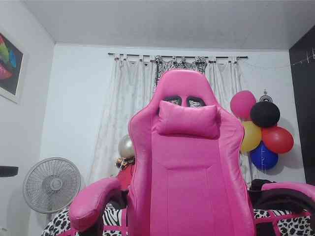 Danielita-2001 webcam