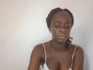 Chocolateaa's Live Webcam